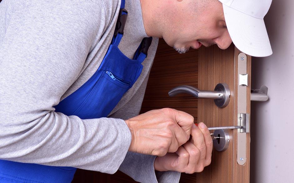 serrurier en urgence Courbevoie